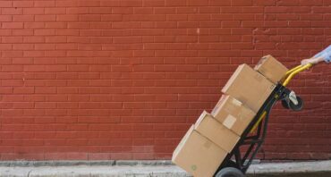 How to Save on Shipping Costs: 8 Effective Packaging Strategies